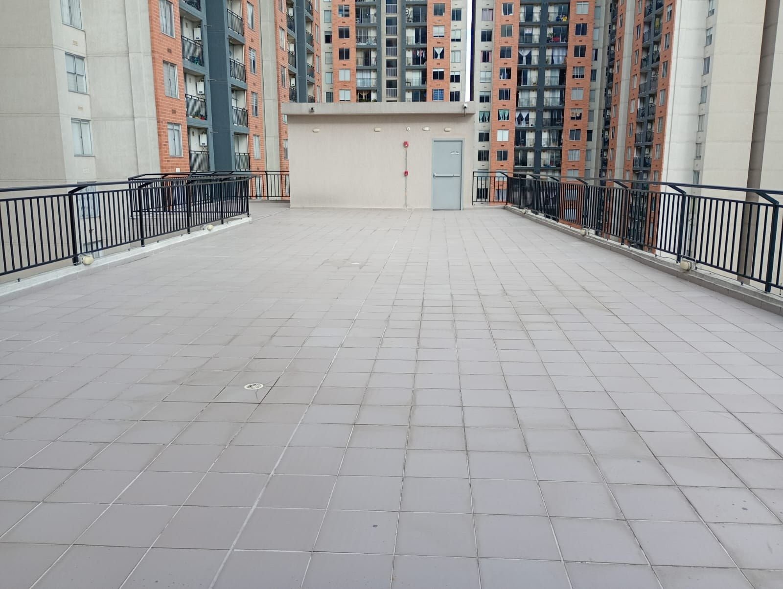 Apartamento en venta en Centenario, Fontibón, Bogotá - foto 17
