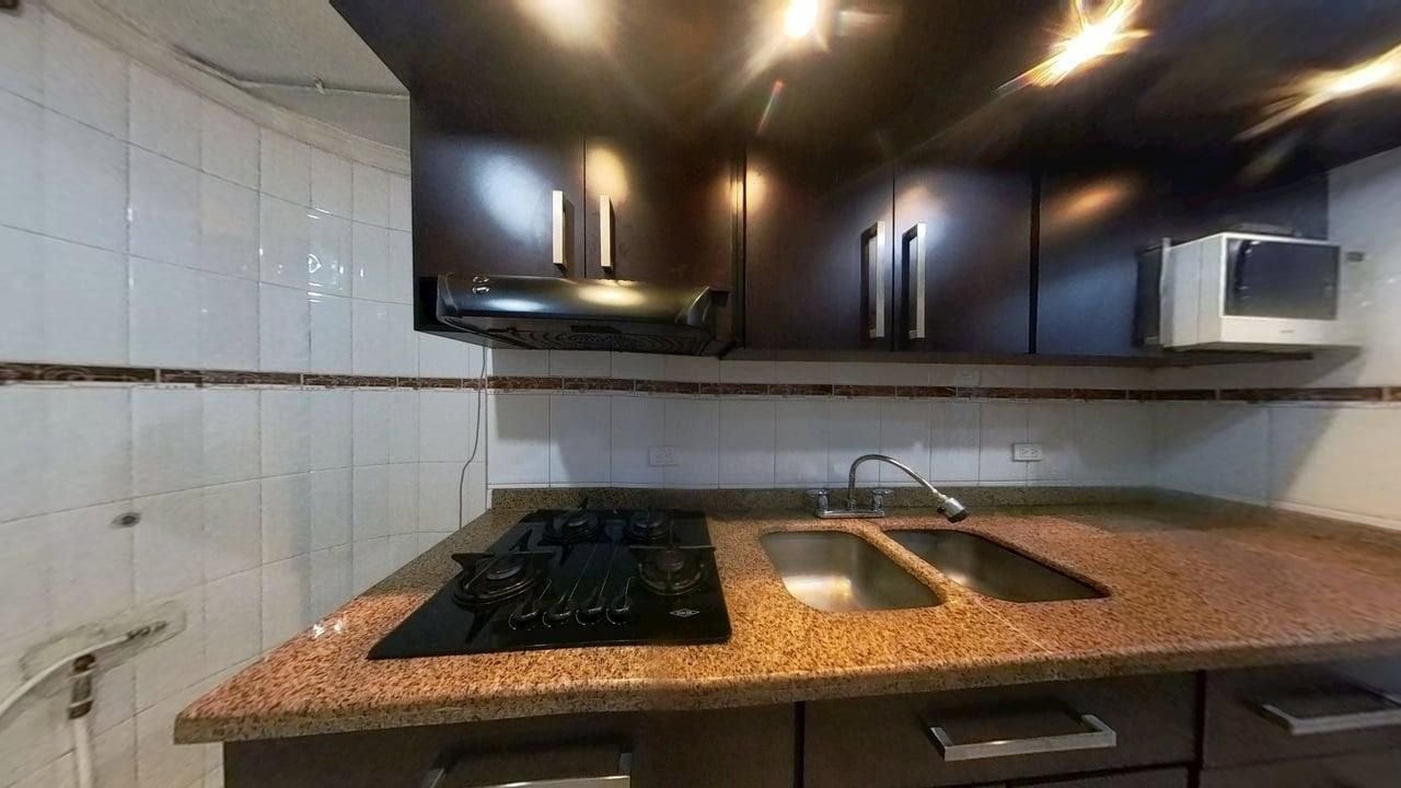 Apartamento en venta en El Progreso, Los Mártires, Bogotá - foto 3