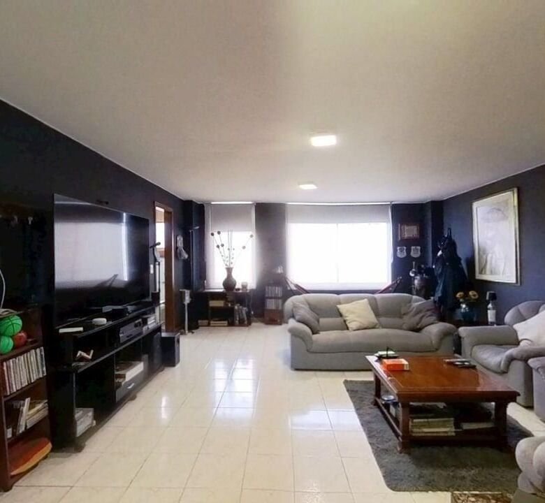 Apartamento en venta en La Castellana, Barrios Unidos, Bogotá - foto 4