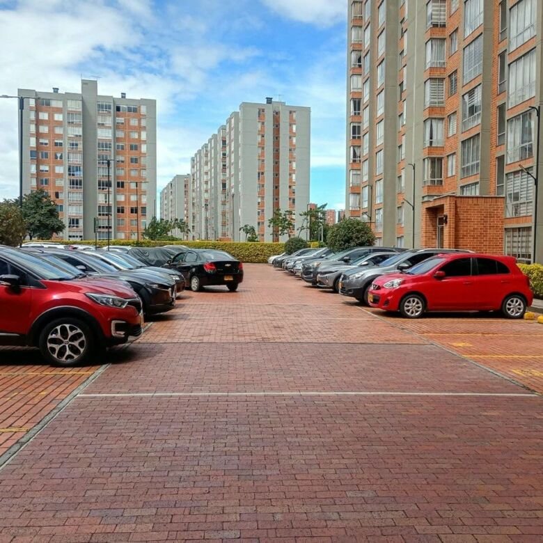 Apartamento en venta en La Felicidad, Fontibón, Bogotá - foto 14