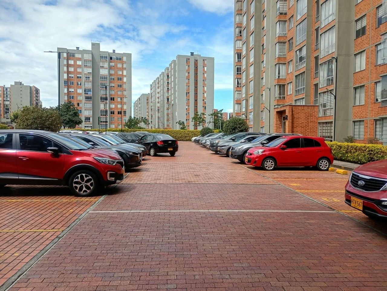 Apartamento en venta en La Felicidad, Fontibón, Bogotá - foto 14