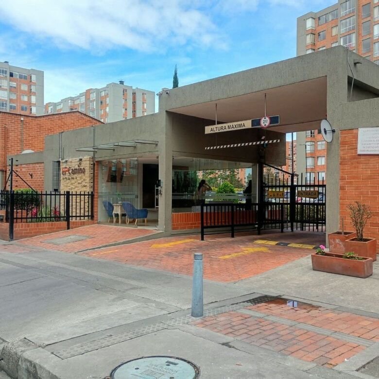 Apartamento en venta en La Felicidad, Fontibón, Bogotá - foto 15