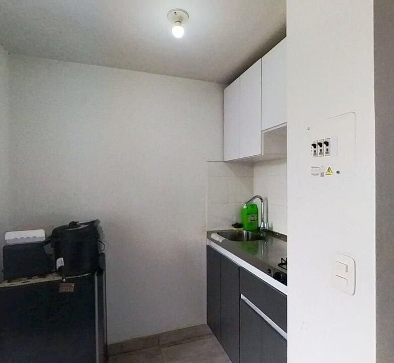 Apartamento en venta en La Sabana, Los Mártires, Bogotá - foto 4