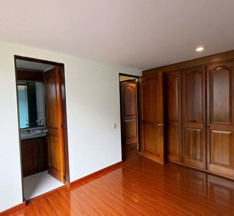 Apartamento en venta en Los Cedros, Usaquén, Bogotá - foto 13