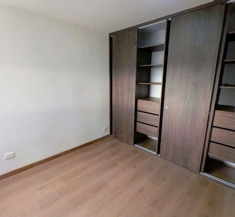 Apartamento en venta en Montevideo, Fontibón, Bogotá - foto 6