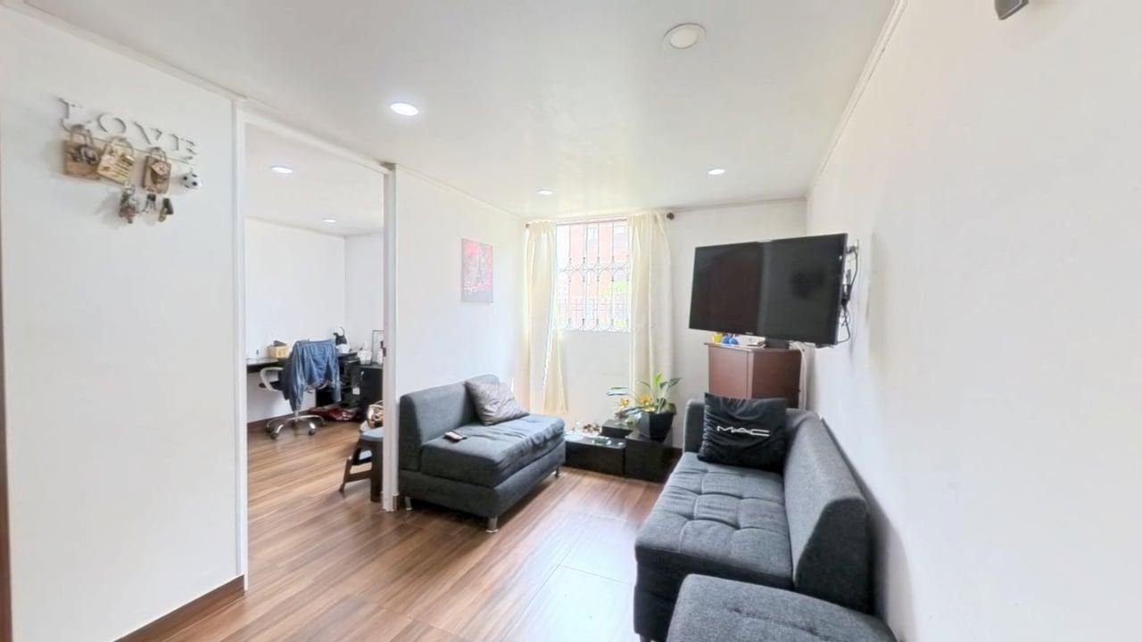 Apartamento en venta en Potrerito, Bosa, Bogotá - foto 2