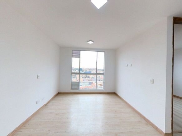 Apartamento en venta en Salitre de Suba, Suba, Bogotá - foto 1