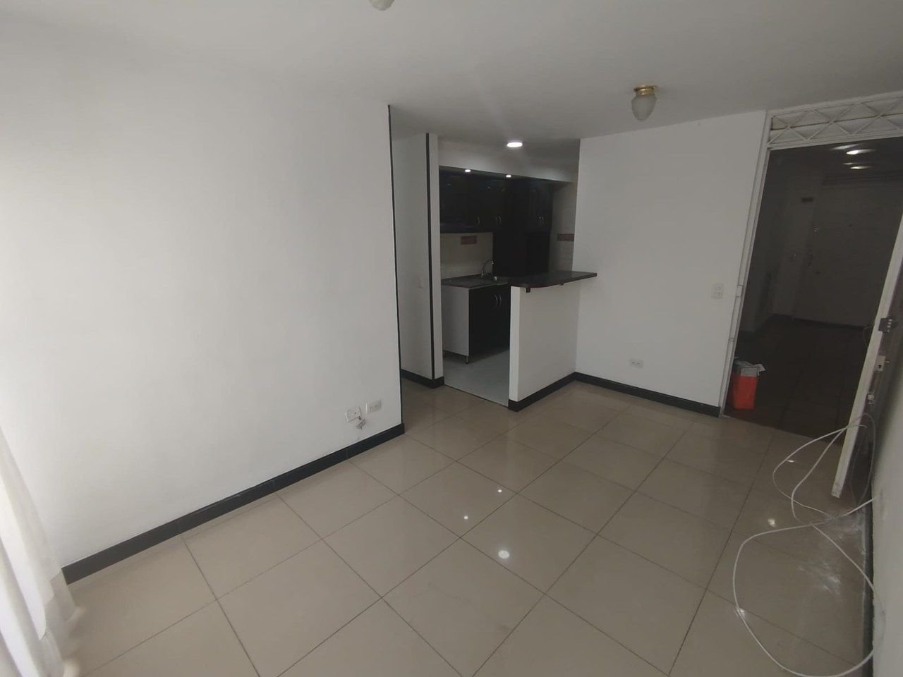 Apartamento en venta en San Andrés, Kennedy, Bogotá - foto 1