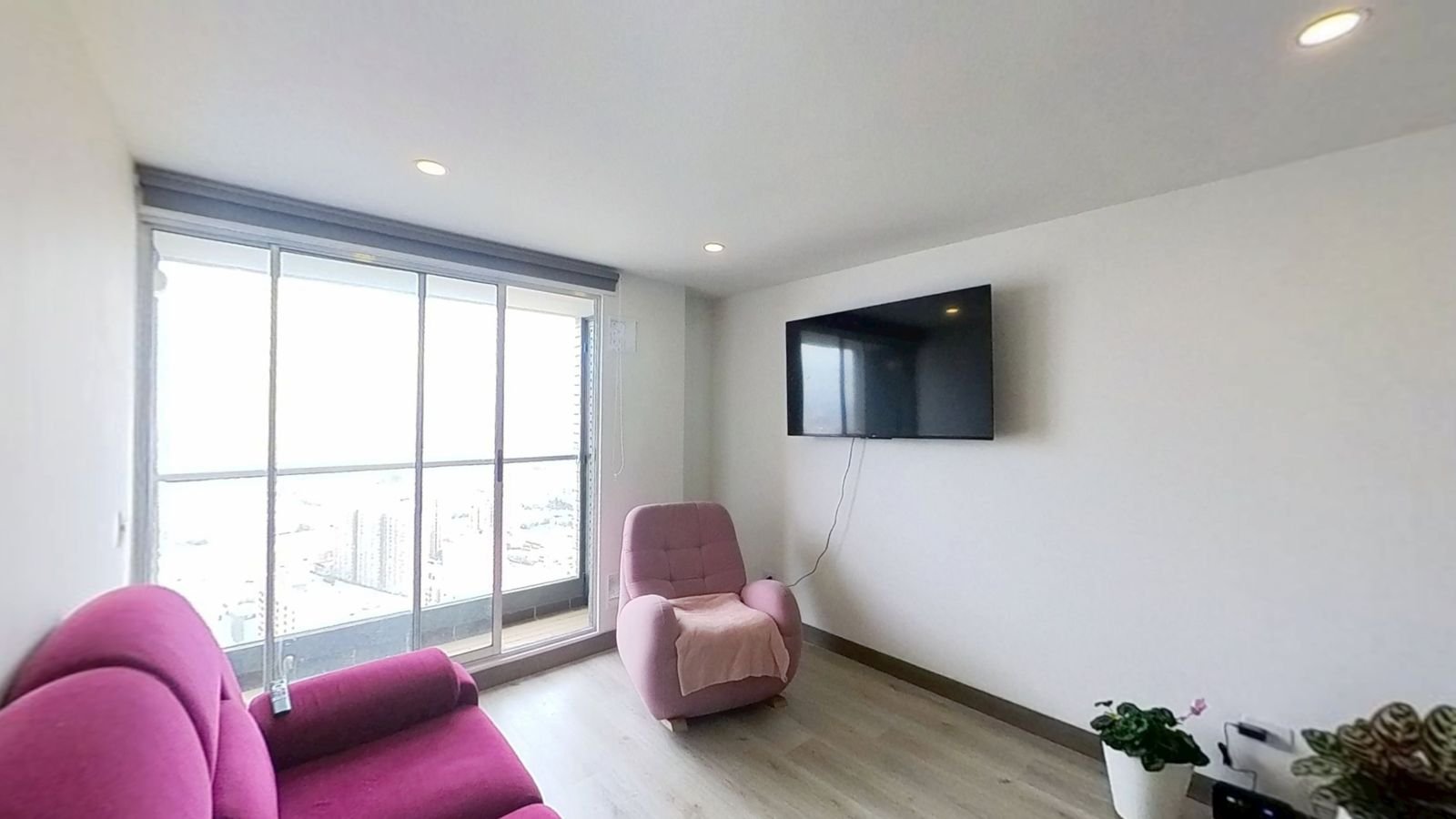 Apartamento en venta en San Victorino, Los Mártires, Bogotá - foto 2