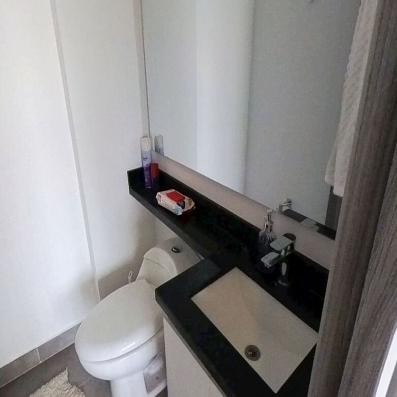 Apartamento en venta en San Victorino, Los Mártires, Bogotá - foto 13