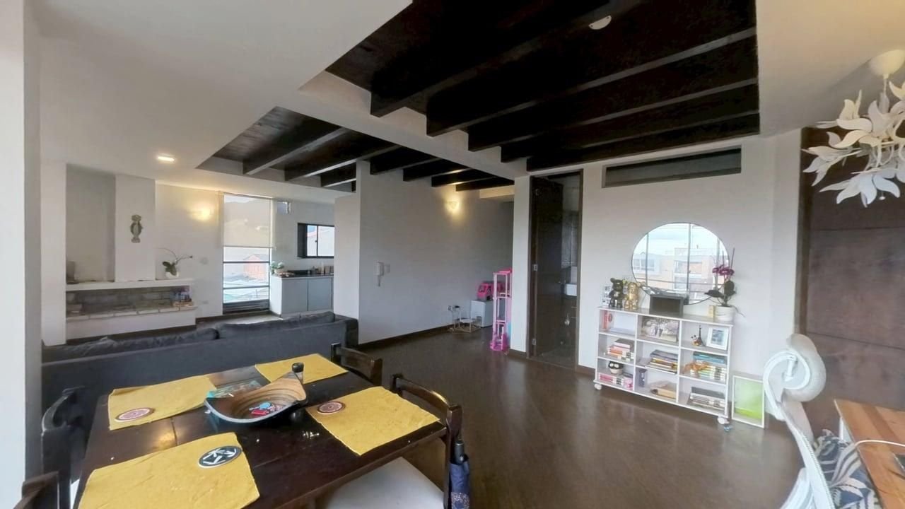 Apartamento en venta en Santa Fe, Bogotá - foto 1