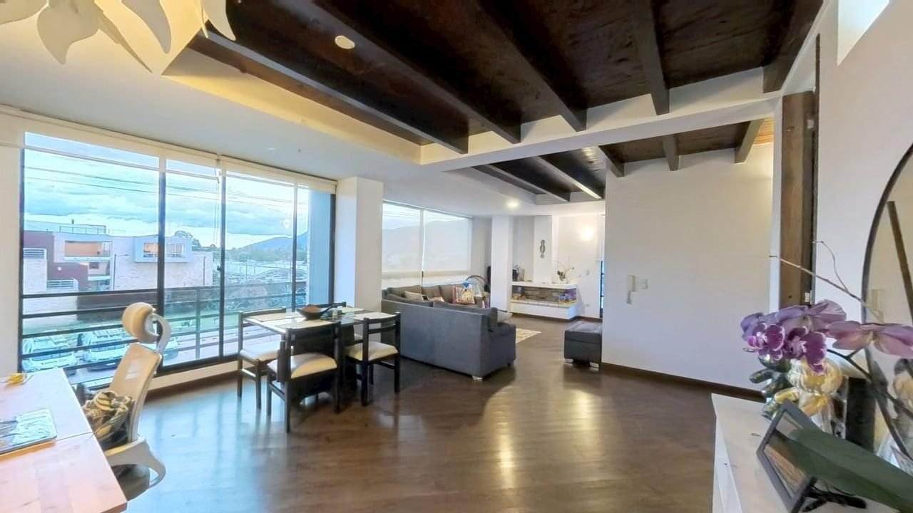 Apartamento en venta en Santa Fe, Bogotá - foto 2
