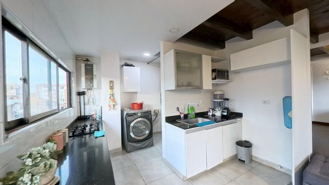 Apartamento en venta en Santa Fe, Bogotá - foto 4