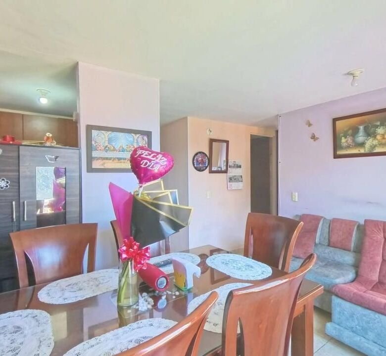 Apartamento en venta en Usme Centro, Usme, Bogotá - foto 2