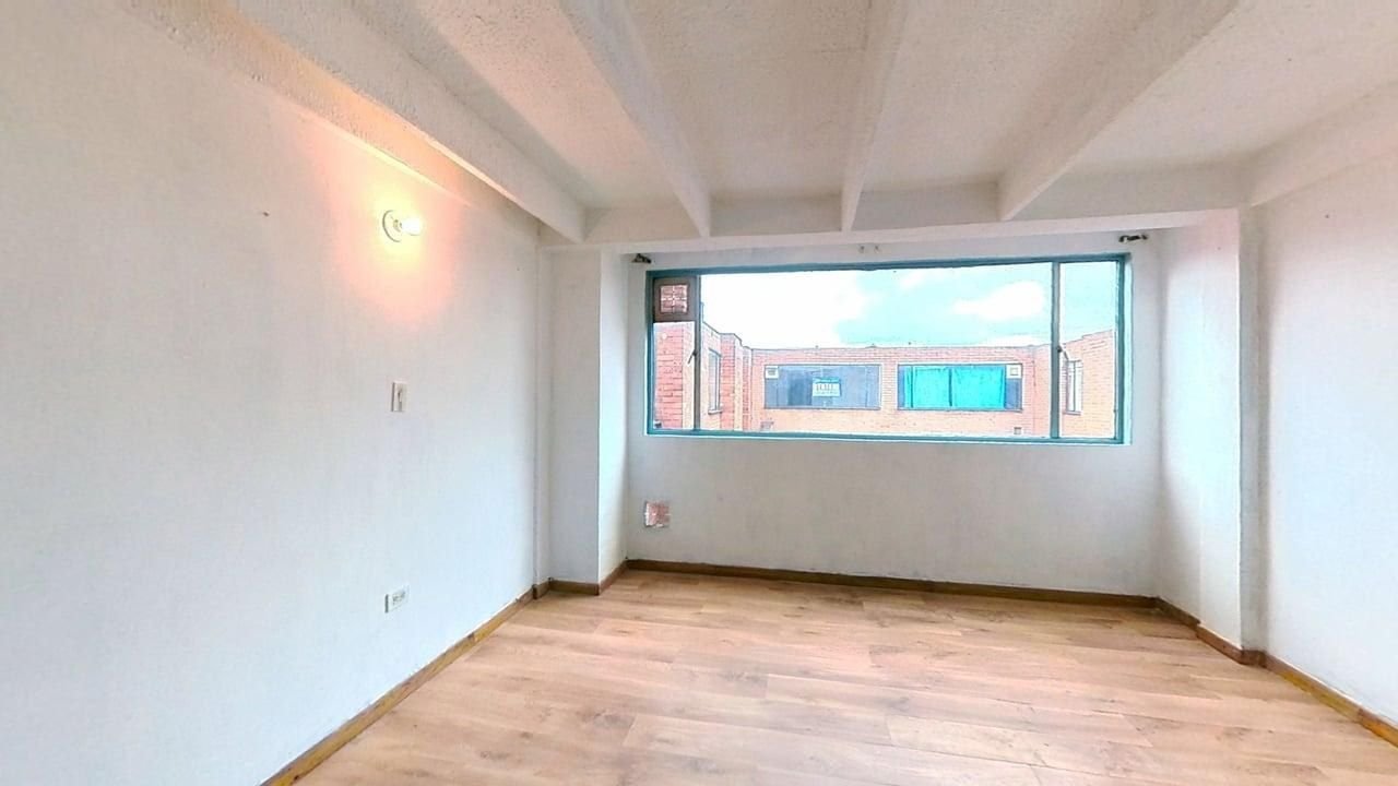 Apartamento en venta en Villa Gladys, Engativá, Bogotá - foto 1