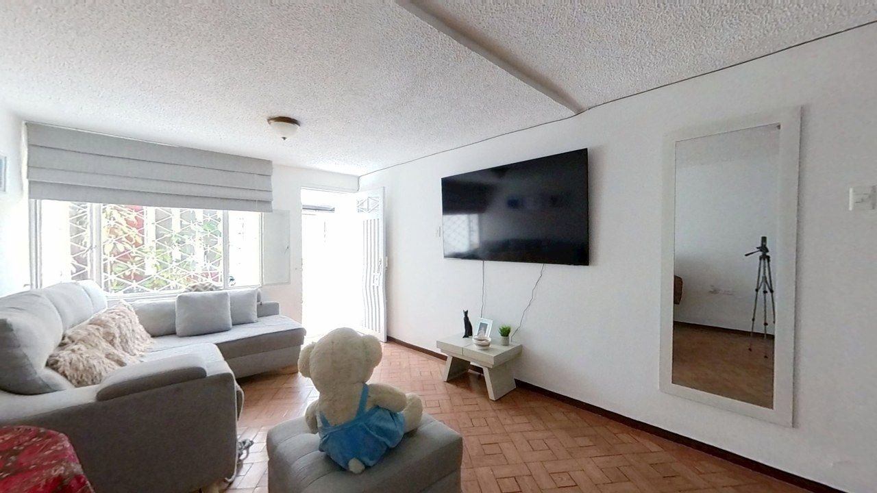 Casa en venta en Las Ferias, Engativá, Bogotá – foto 1 Casa en venta en Las Ferias, Engativá, Bogotá - foto 1