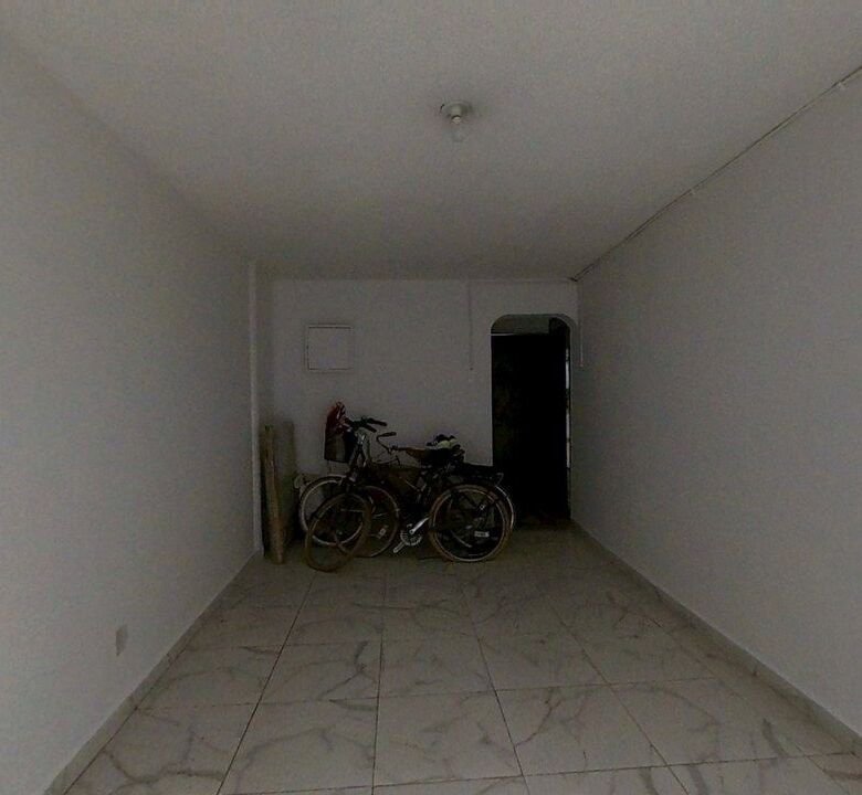 Casa en venta en Las Ferias, Engativá, Bogotá - foto 2